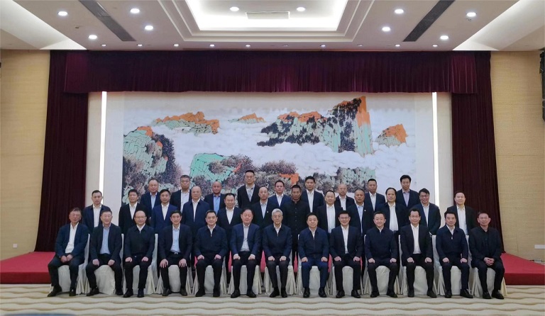 江西省委書記尹弘、省長葉建春會見方大集團董事長熊建明等贛商代表